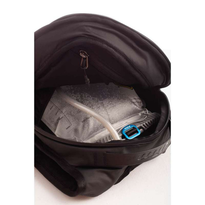Klim ARSENAL TRAIL 10L Stealth Black hydration backpack