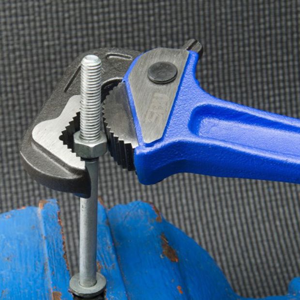 Clé-à-tube-18-pouces-SBV-TOOLS