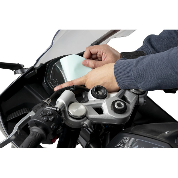 Adhésif de protection PUIG pour compteurs - TRIUMPH DAYTONA 660 2024-2026 - TIGER SPORT 660 2022-2025 - TIGER SPORT 800 2025