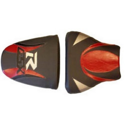 Housse de selle Bagster (2078M) Rouge/Anthracite/Lettres Argent et Noire Suzuki GSX600R 97-00