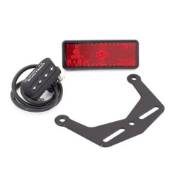 Kit catadioptre + éclairage de plaque Evotech