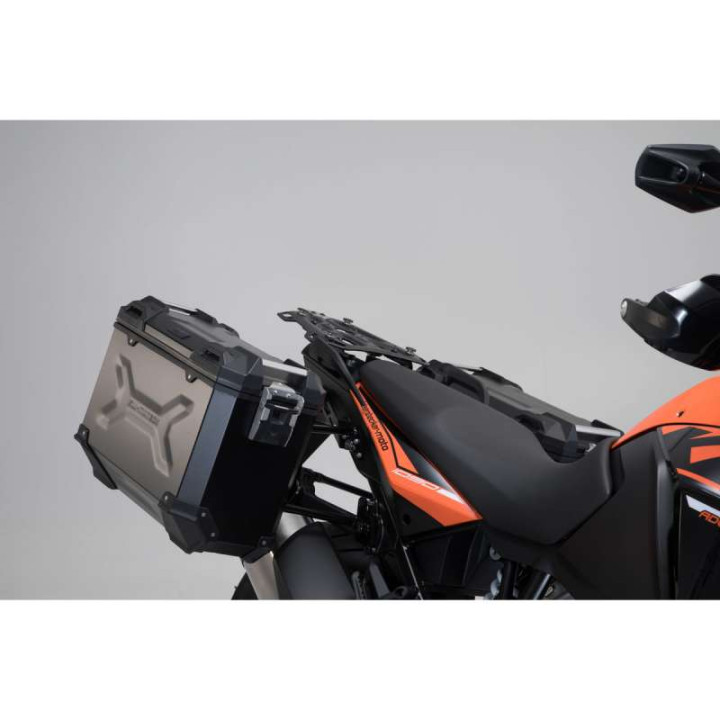 SW-Motech TraX ADVENTURE 45/37L KTM ADVENTURE/SUPER ADVENTURE aluminum suitcase kit