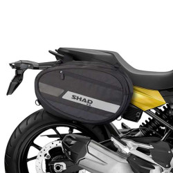 Sacoches cavalières Shad SL58 + écarteurs F900R/XR (W0FR91SR)