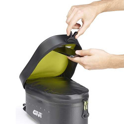 Givi GRT716 CANYON 10-litre tank bag 2