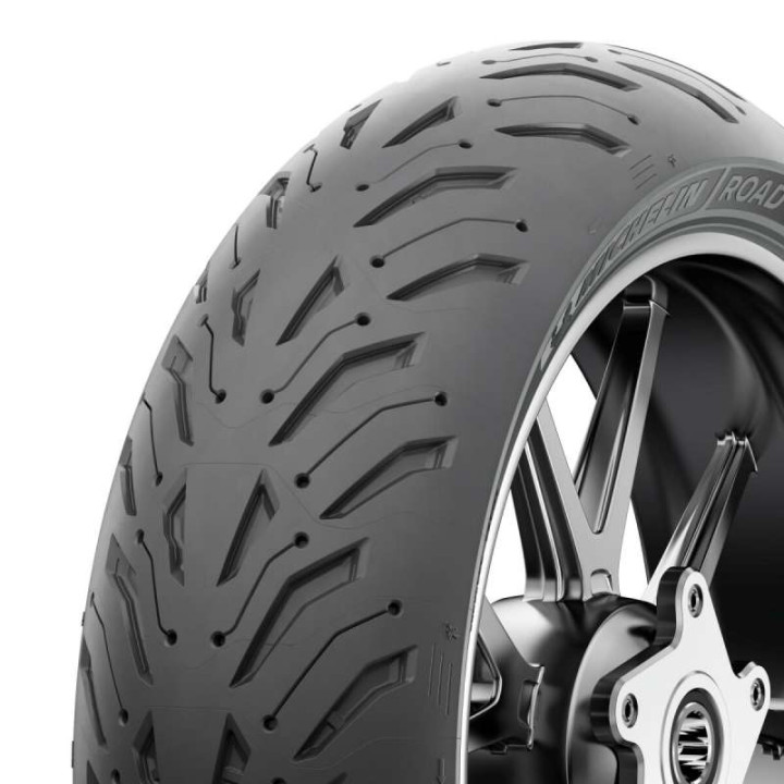 Michelin ROAD 6GT 180/55ZR17 73W TL rear tire