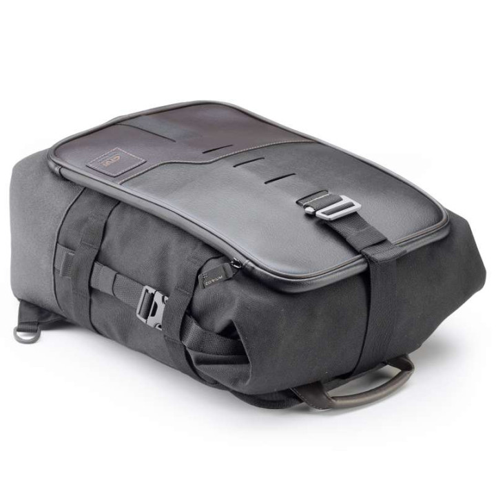 Givi CRM101 18-liter motorcycle backpack