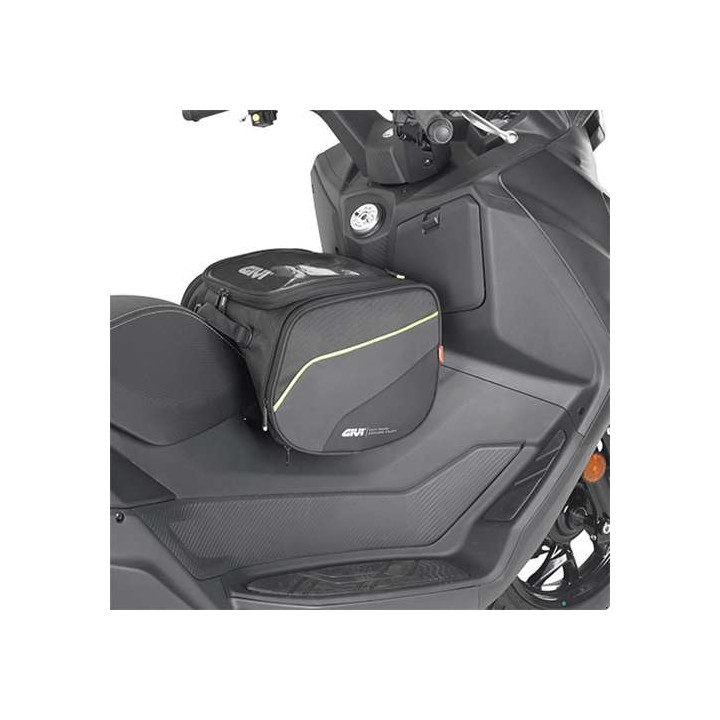 Sacoche de tunnel/selle scooter Givi EA136B 23 litres