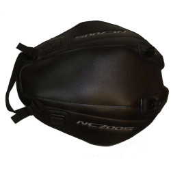 Tapis de réservoir Bagster noir (1630U) Honda NC 700 S