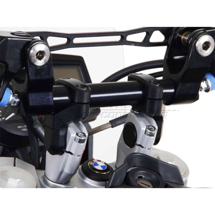Rehausseur universel avec déport réglable pour guidon 28 mm SW-Motech VARIO BARBACK