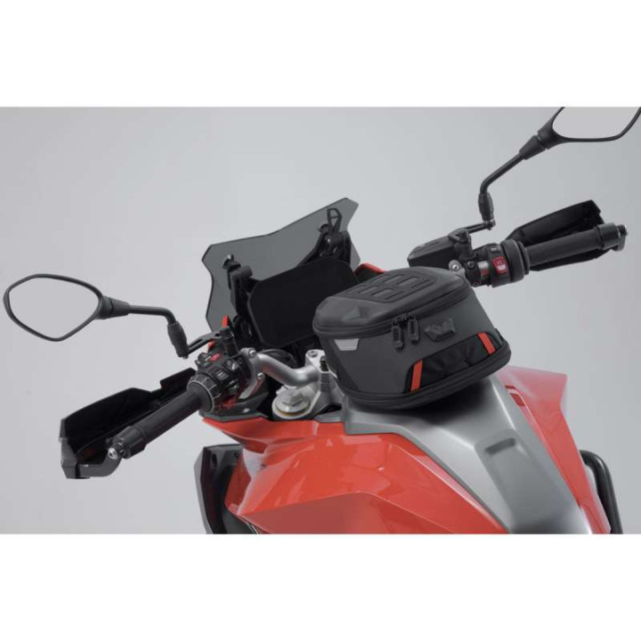 SW-Motech PRO DAYPACK 5-8 liter tank bag
