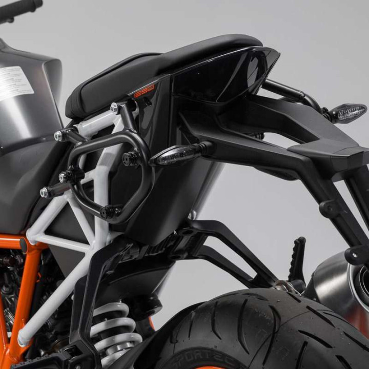 SW-Motech URBAN ABS 2x16,5L KTM 1290 SUPER DUKE R suitcase kit