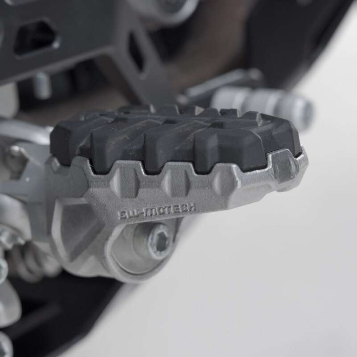 Repose-pieds SW-Motech EVO Ducati Multistrada V4/V2/Desert X