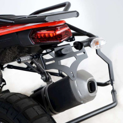 R&amp-G plate bracket (LP0293BK) Yamaha TÉNÉRÉ 700 with case holder