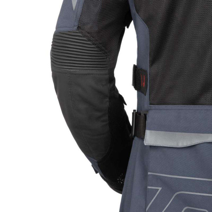 T.UR J-FOUR Jacket