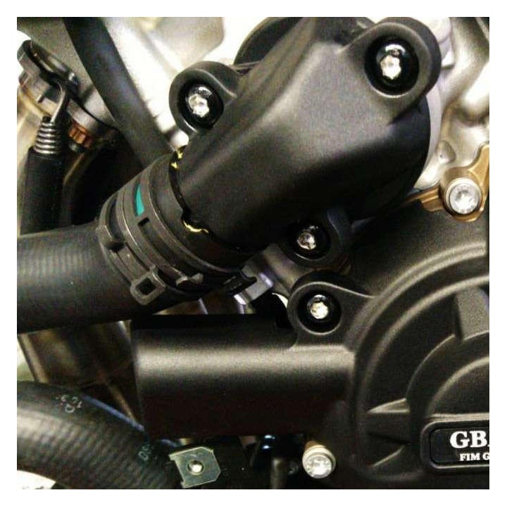 Protection pompe à eau GBRacing BMW S1000XR 20-