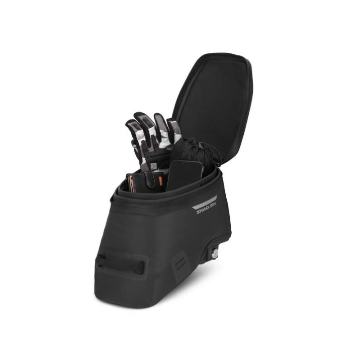 Shad CLICK SYSTEM LOCKED TR10CL 7-liter tank bag