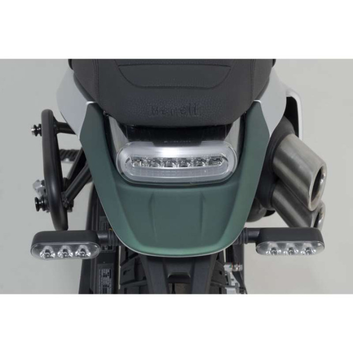 SW-Motech SysBag WP M pannier kit Benelli Leoncino 800 Trail (BC.SYS.19.044.31100/B)