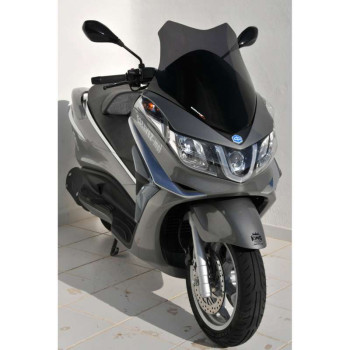 Pare-brise scooter Ermax SPORT Noir 54cm Piaggio X10 125/350/500