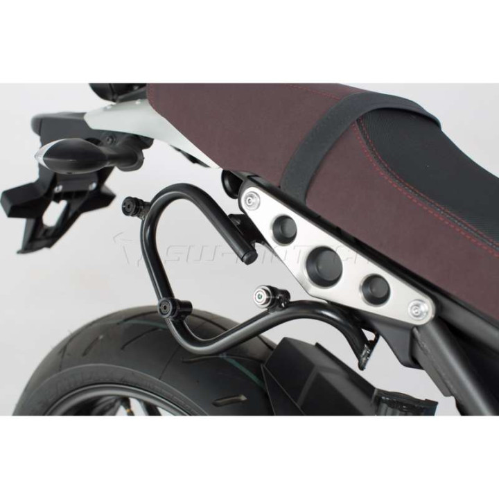 Écarteur droit SW-Motech SLC Yamaha XSR900 16-21