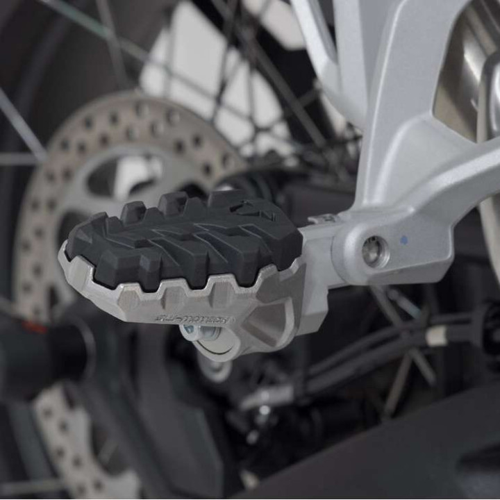 Repose-pieds passager SW-Motech ION TRIUMPH TIGER 1200 GT/RALLY Repose-pieds passager SW-Motech ION TRIUMPH TIGER 1200 GT/RALLY