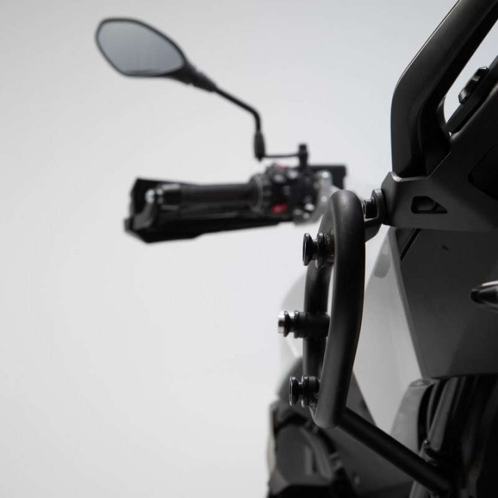 Ecarteur droit SW-Motech SLC BMW R1200R/R1250R/R1250RS (HTA.07.913.11000)