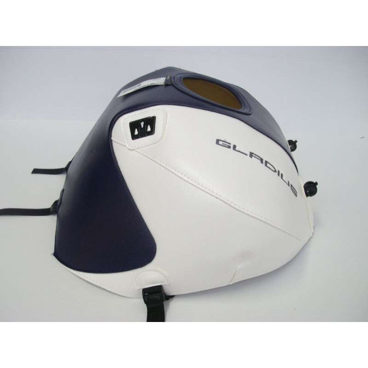 Tapis de réservoir Bagster bleu fonce/blanc (1570F) Suzuki Gladius 650 Tapis de réservoir Bagster bleu fonce/blanc (1570F) Suzuki Gladius 650