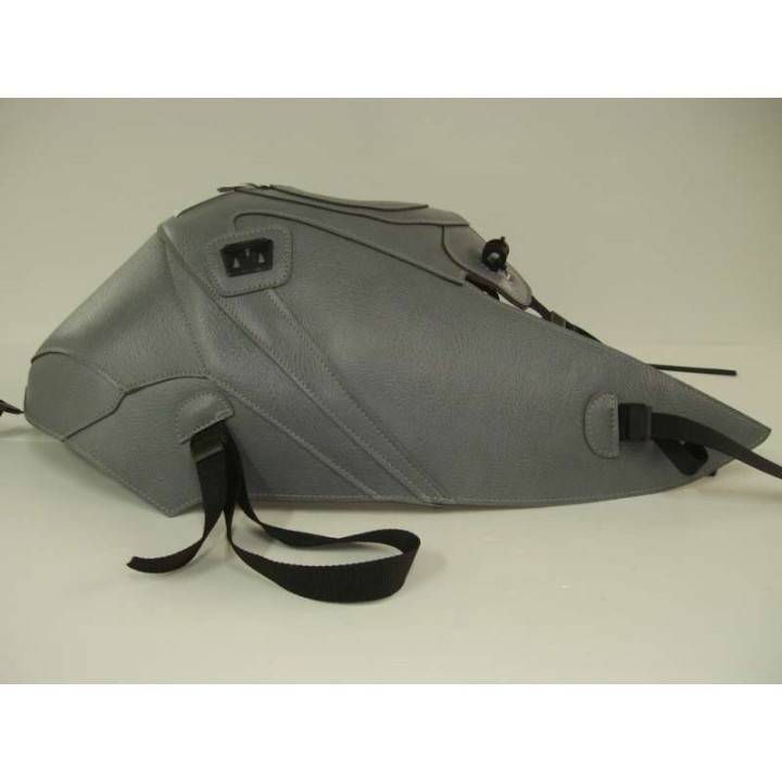 Tapis de réservoir Bagster acier (1620E) Triumph Tiger 800 /800XC Tapis de réservoir Bagster acier (1620E) Triumph Tiger 800 /800XC