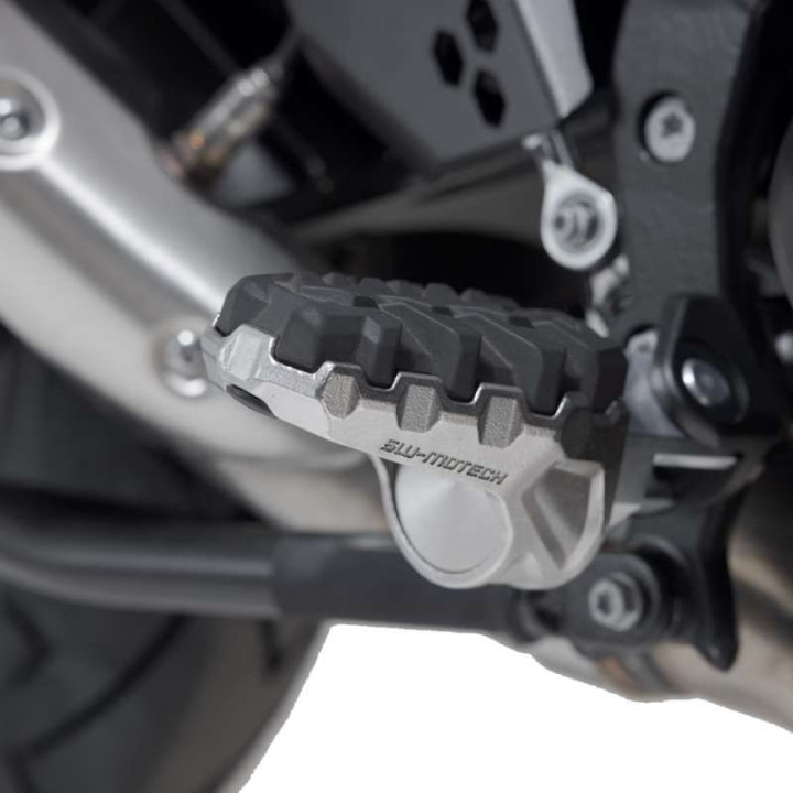 Repose-pieds SW-Motech EVO KTM SUPER ADVENTURE 21- Repose-pieds SW-Motech EVO KTM SUPER ADVENTURE 21-