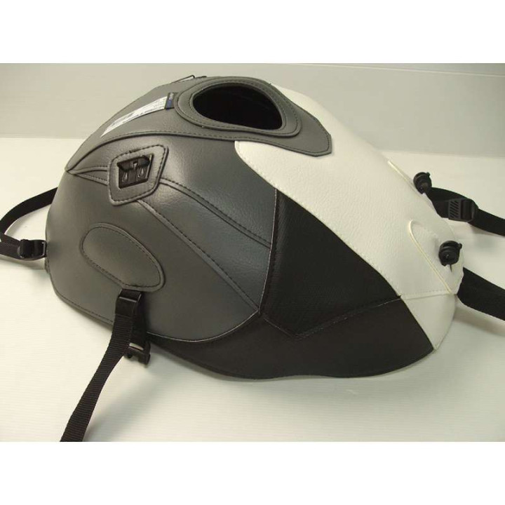 Bagster tank mat white/gold/carbon tip (1584M) BMW S1000RR Bagster tank mat white/gold/carbon tip (1584M) BMW S1000RR