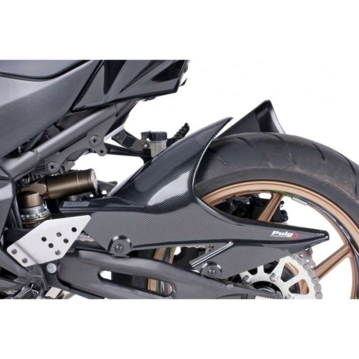 Garde-boue arrière Puig carbone (4431C) Kawasaki Z750R / Z1000 Garde-boue arrière Puig carbone (4431C) Kawasaki Z750R / Z1000