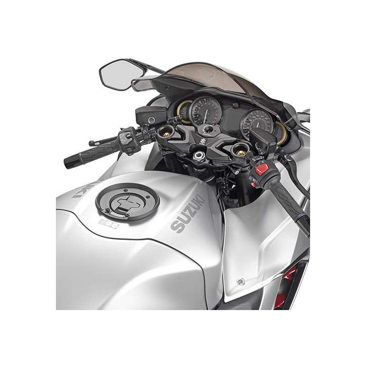 Bride Givi TANKLOCK BF67 Suzuki 1340 Hayabusa 21- Bride Givi TANKLOCK BF67 Suzuki 1340 Hayabusa 21-