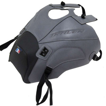 Tapis de réservoir Bagster acier/noir mat (1704F) Yamaha MT-09 TRACER Tapis de réservoir Bagster acier/noir mat (1704F) Yamaha MT-09 TRACER