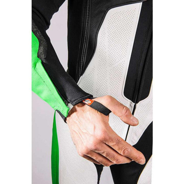 Ixon VENDETTA EVO leather motorcycle suit Ixon VENDETTA EVO leather motorcycle suit