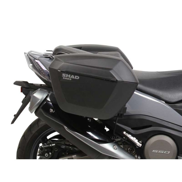 Shad 3P SYSTEM side-case support (K0AK57IF) Kymco AK550