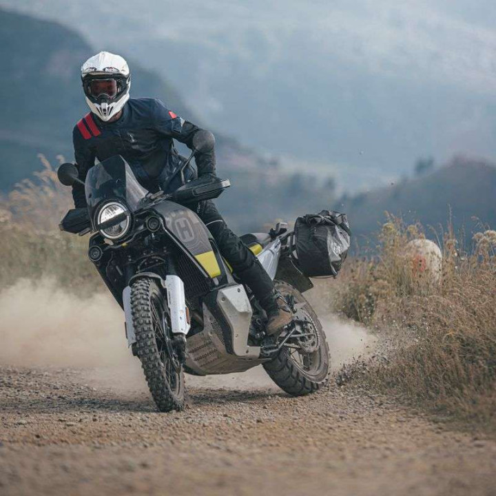 Veste moto T.UR TRANSFER HYDROSCUD Noir/Bleu Veste moto T.UR TRANSFER HYDROSCUD Noir/Bleu
