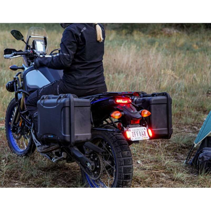 Mounting on DENALI plate bracket for T3 lights (LAH.T3.10200)