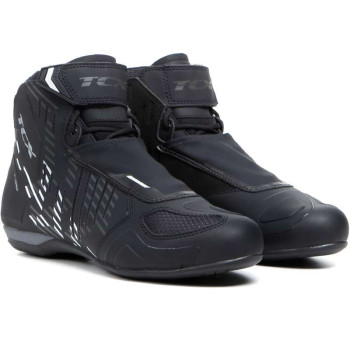 Baskets moto TCX R04D WP Noir/Blanc Baskets moto TCX R04D WP Noir/Blanc