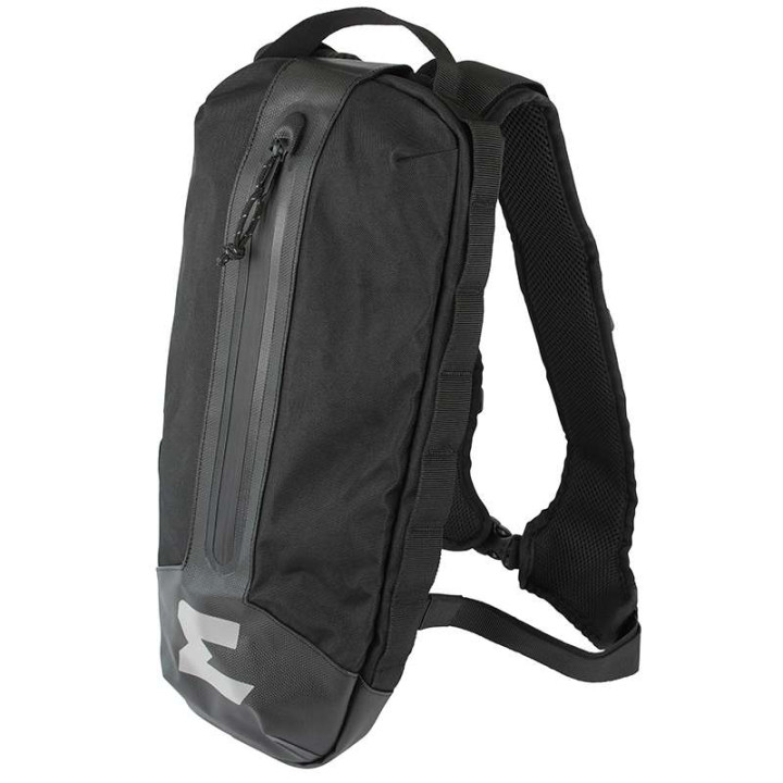 Enduristan HURRICANE 7-liter motorcycle backpack + Hydrapak