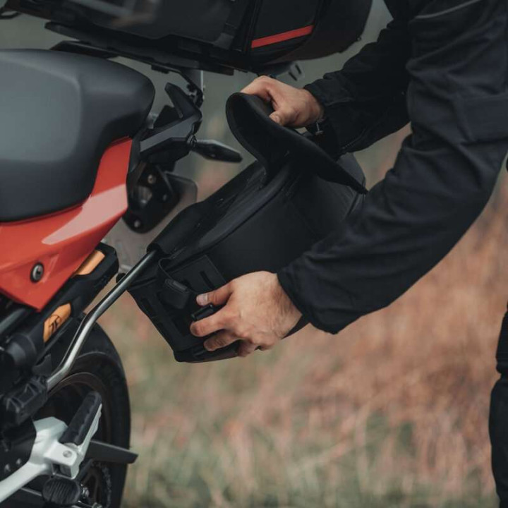 Sacoches cavalières SW-Motech PRO BLAZE Triumph STREET TRIPLE / DAYTONA 675 Sacoches cavalières SW-Motech PRO BLAZE Triumph STREET TRIPLE / DAYTONA 675