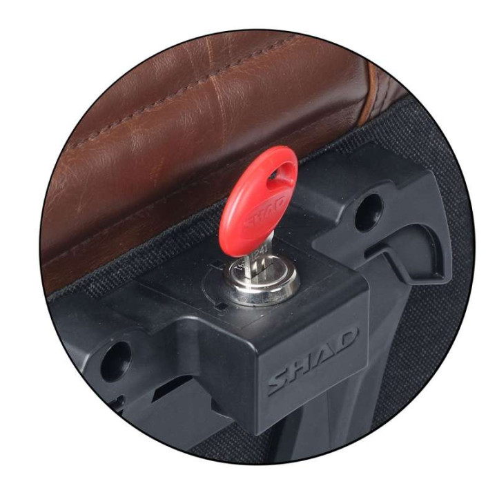 Shad SR38 pannier kit + spacers (M0SM62SR) SEIMMEZZO 650 SCR/STR