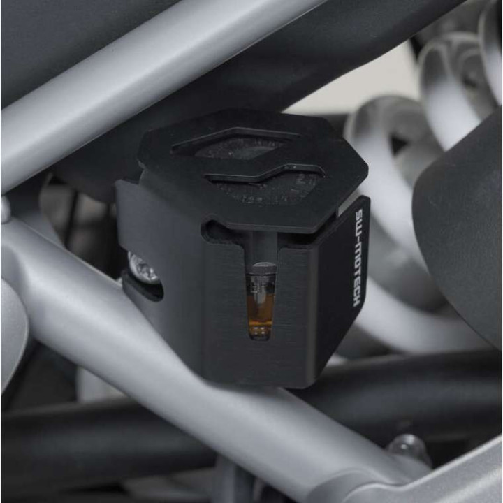 Protection réservoir liquide de frein SW-Motech TRIUMPH TIGER 1200 GT/RALLY