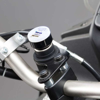 Double port USB SW-Motech 2A sur prise allume-cigare