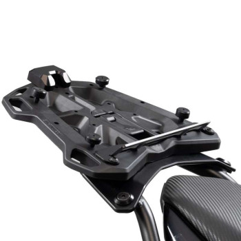 Kit d'adaptation SW-Motech STREET RACK pour Top case SHAD SH48-SH59X Kit d'adaptation SW-Motech STREET RACK pour Top case SHAD SH48-SH59X