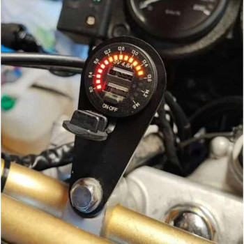 Support vis M8 pour prise 12v / USB