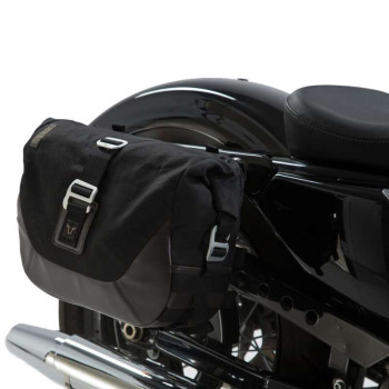 Sacoches cavalières SW-Motech LEGEND GEAR LC1/LC2 + écarteurs SLC Harley XL883/1200 SPORTSTER Sacoches cavalières SW-Motech LEGEND GEAR LC1/LC2 + écarteurs SLC Harley XL883/1200 SPORTSTER
