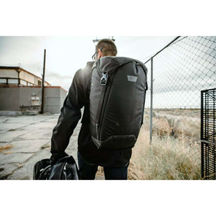 Icon SQUAD 4 motorcycle backpack
