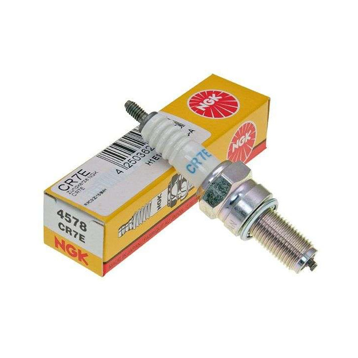 NGK CR7E standard spark plug