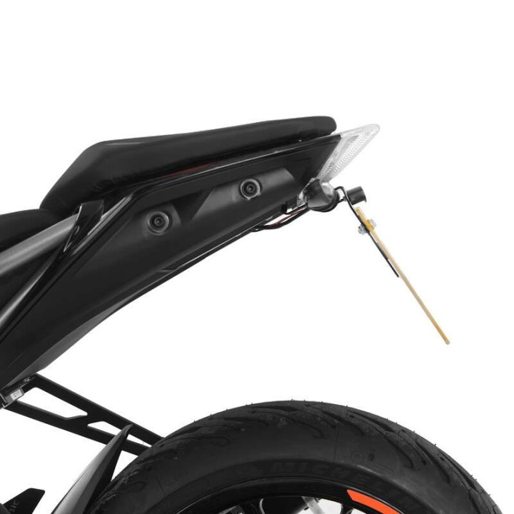 R&amp-G KTM Duke 125/390 plate bracket (LP0349BK)