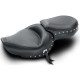 Selle confort Mustang WIDE TOURING Studded Harley-Davidson SPORTSTER XL883/1200 04-15 (réservoir 4,5 gallons)
