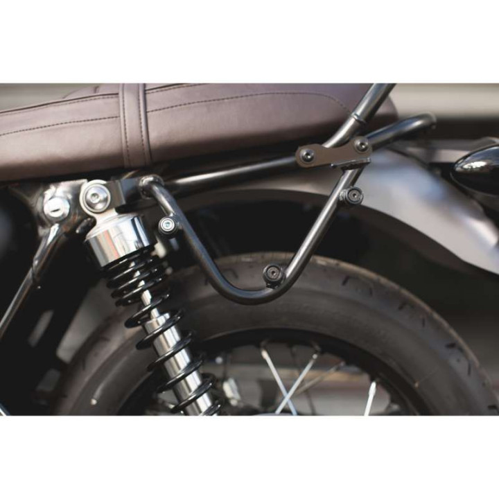 SW-Motech LEGEND GEAR LC2 rider bags + SLC Triumph BONNEVILLE T100/T120 spacers